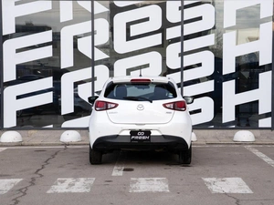 Хетчбэк Mazda Demio 2015 года, 990000 рублей, Краснодар
