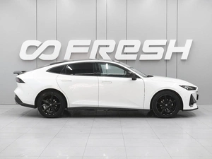 Лифтбек Changan UNI-V 2023 года, 2399000 рублей, Ростов-на-Дону