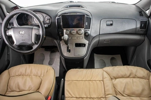 Минивэн Hyundai Grand Starex 2008 года, 1499000 рублей, Барнаул