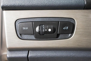 Внедорожник Geely Emgrand X7 2014 года, 849000 рублей, Барнаул
