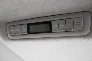 Минивэн Toyota Alphard 2008 года, 1579000 рублей, Барнаул