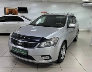 Универсал Kia Ceed 2011 года, 799000 рублей, Ачинск