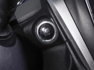 Седан Toyota Camry 2015 года, 1850000 рублей, Ростов-на-Дону