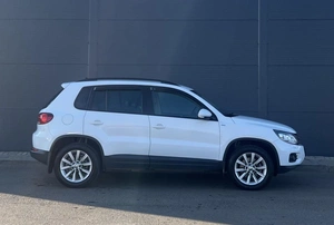 Внедорожник Volkswagen Tiguan 2014 года, 1385000 рублей, Солонцы