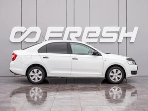 Лифтбек Skoda Rapid 2015 года, 950000 рублей, Краснодар