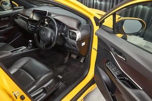 Внедорожник Toyota C-HR 2017 года, 2277000 рублей, Красноярск