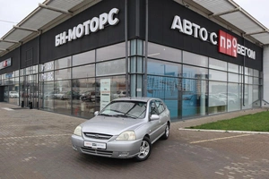 Универсал Kia Rio 2004 года, 370000 рублей, Мирное