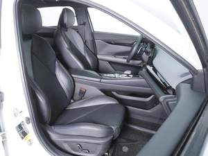 Лифтбек Changan UNI-V 2023 года, 2399000 рублей, Ростов-на-Дону