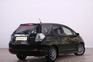 Универсал Honda Fit Shuttle 2012 года, 889000 рублей, Омск