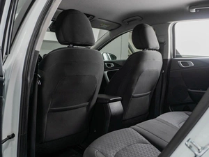 Хетчбэк Kia Ceed 2018 года, 1650000 рублей, Тюмень