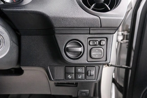 Универсал Toyota Corolla Fielder 2018 года, 1299000 рублей, Красноярск