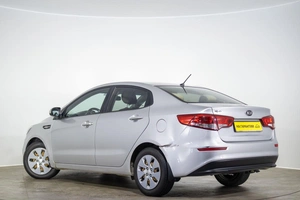 Седан Kia Rio 2016 года, 1039000 рублей, Оренбург