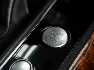 Седан Audi A6 2012 года, 1399000 рублей, Тюмень