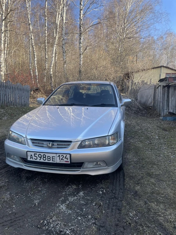 Седан Honda Accord 1999 года, 610000 рублей, Красноярск