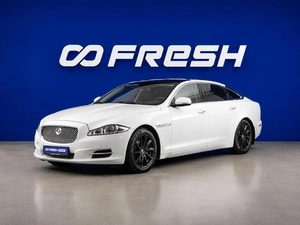 Седан Jaguar XJ 2013 года, 1570077 рублей, Москва