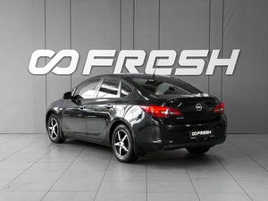 Седан Opel Astra 2013 года, 615000 рублей, Тверь