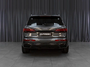 Внедорожник Audi Q7 2023 года, 11499000 рублей, Тюмень