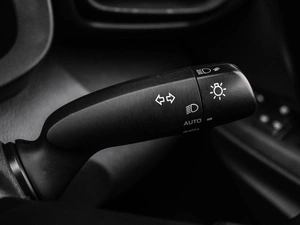 Хетчбэк Toyota Yaris 2021 года, 1549000 рублей, Кирилловка