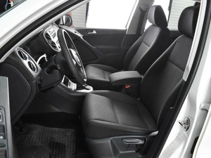 Внедорожник Volkswagen Tiguan 2012 года, 1347000 рублей, Воронеж