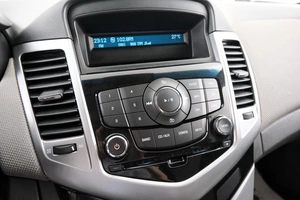 Седан Chevrolet Cruze 2010 года, 649000 рублей, Красноярск