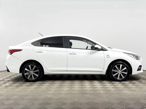 Седан Hyundai Solaris 2019 года, 1399900 рублей, Казань