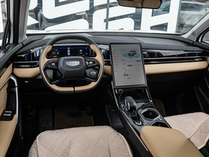 Внедорожник Geely Boyue L 2023 года, 2470000 рублей, Краснодар