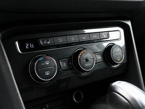 Внедорожник Volkswagen Tiguan 2017 года, 2400000 рублей, Волгоград