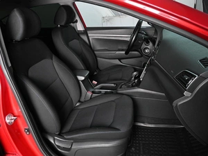 Седан Hyundai Elantra 2017 года, 1679000 рублей, Ростов-на-Дону