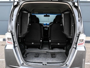 Минивэн Honda Freed 2012 года, 999000 рублей, Кирилловка