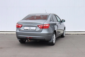 Седан ВАЗ (LADA) Vesta 2017 года, 750000 рублей, Брянск