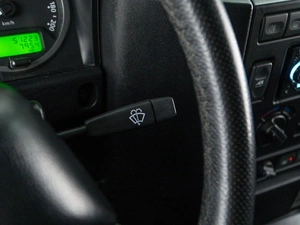 Внедорожник Land Rover Defender 2013 года, 3699077 рублей, Москва