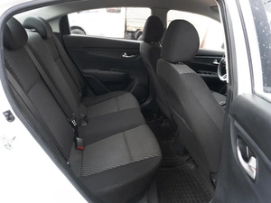 Седан Kia Rio 2017 года, 1169000 рублей, Кропоткин