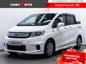 Минивэн Honda Freed 2013 года, 1199000 рублей, Красноярск