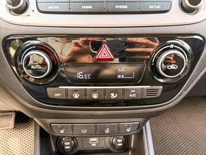 Седан Hyundai Solaris 2019 года, 1414000 рублей, Ставрополь