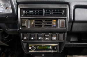 Внедорожник ВАЗ (LADA) 4x4 (Нива) 2014 года, 689000 рублей, Пермь