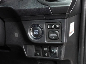 Седан Toyota Corolla Axio 2020 года, 1399000 рублей, Воронеж