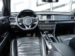 Седан Kia Optima 2017 года, 1620000 рублей, Ставрополь