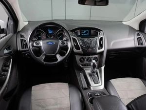 Хетчбэк Ford Focus 2015 года, 1000000 рублей, Тюмень