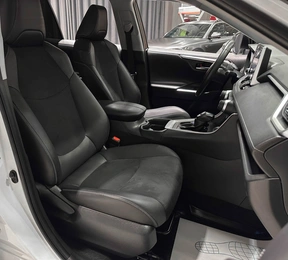 Внедорожник Toyota RAV4 2021 года, 3787000 рублей, Красноярск