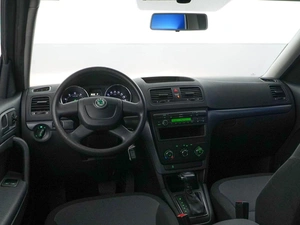 Внедорожник Skoda Yeti 2012 года, 877099 рублей, Москва