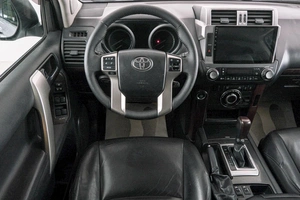 Внедорожник Toyota Land Cruiser Prado 2014 года, 3599000 рублей, Красноярск