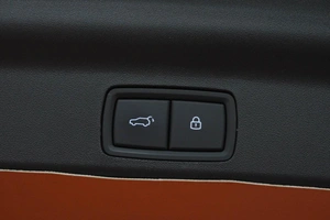 Внедорожник LiXiang L7 2024 года, 6739000 рублей, Кемерово