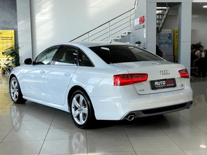 Седан Audi A6 2012 года, 1987000 рублей, Солонцы
