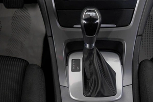 Седан Ford Mondeo 2013 года, 949000 рублей, Кемерово