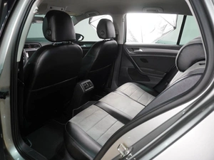 Хетчбэк Volkswagen Golf 2013 года, 1179000 рублей, Воронеж