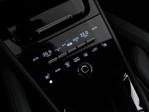 Внедорожник Porsche Cayenne 2024 года, 15497077 рублей, Москва