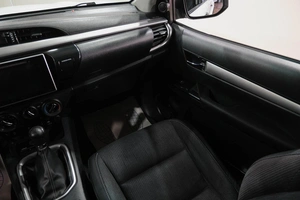 Пикап Toyota Hilux 2016 года, 2889000 рублей, Новокузнецк