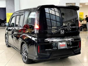Минивэн Honda Stepwgn Spada 2019 года, 2267000 рублей, Солонцы