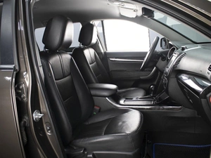 Внедорожник Kia Sorento 2013 года, 1880000 рублей, Омск