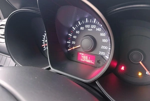 Седан Kia Rio 2013 года, 420000 рублей, Солонцы